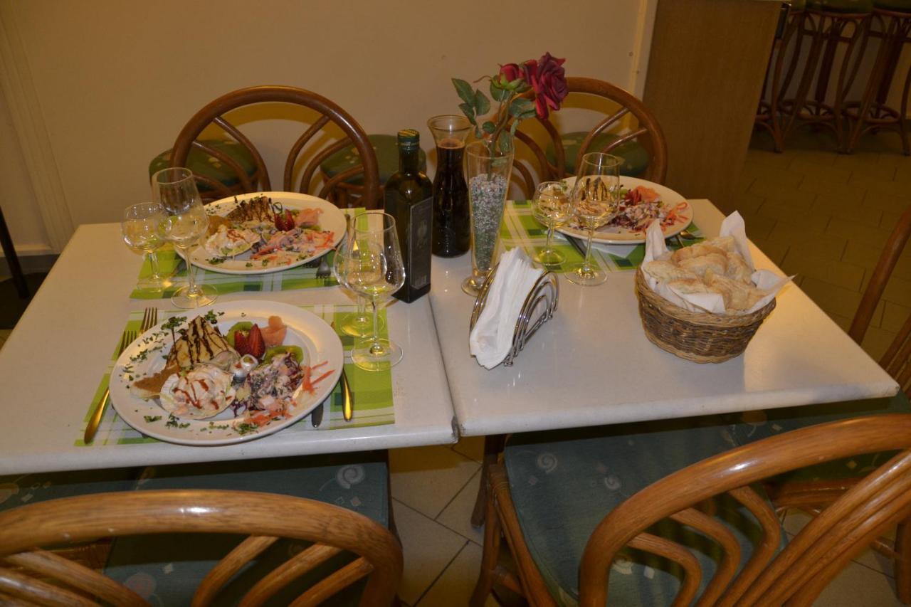 Donjon Centro Bed & Breakfast *